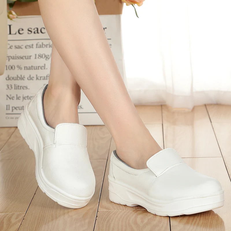 Защо ESD обувките не подлежат на договаряне за вашата зона, защитена от ESD?